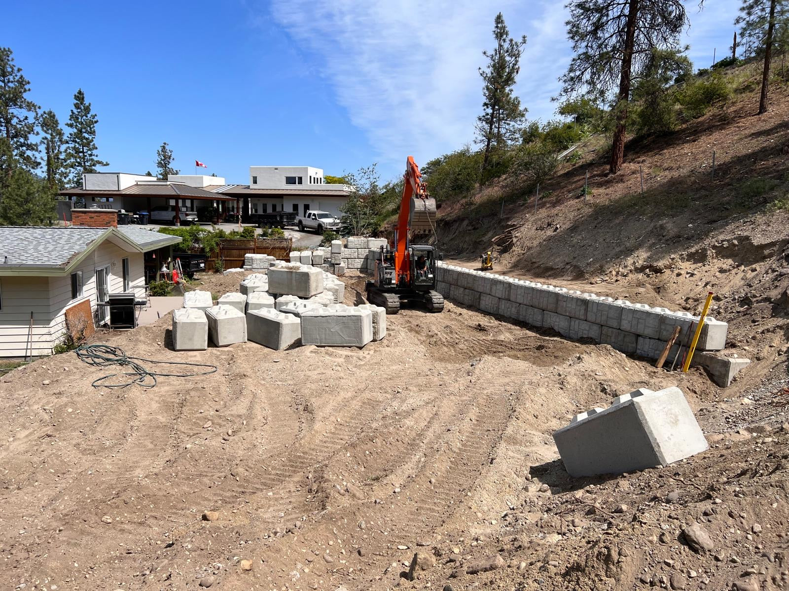 LiquidRock-Retaining-Wall-BC-3.jpg